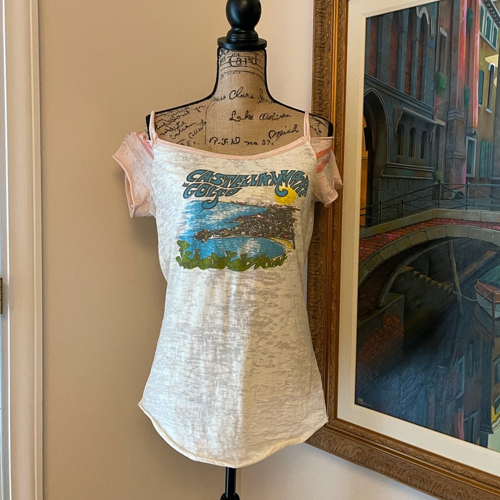 Free People short sleeved tee shirt